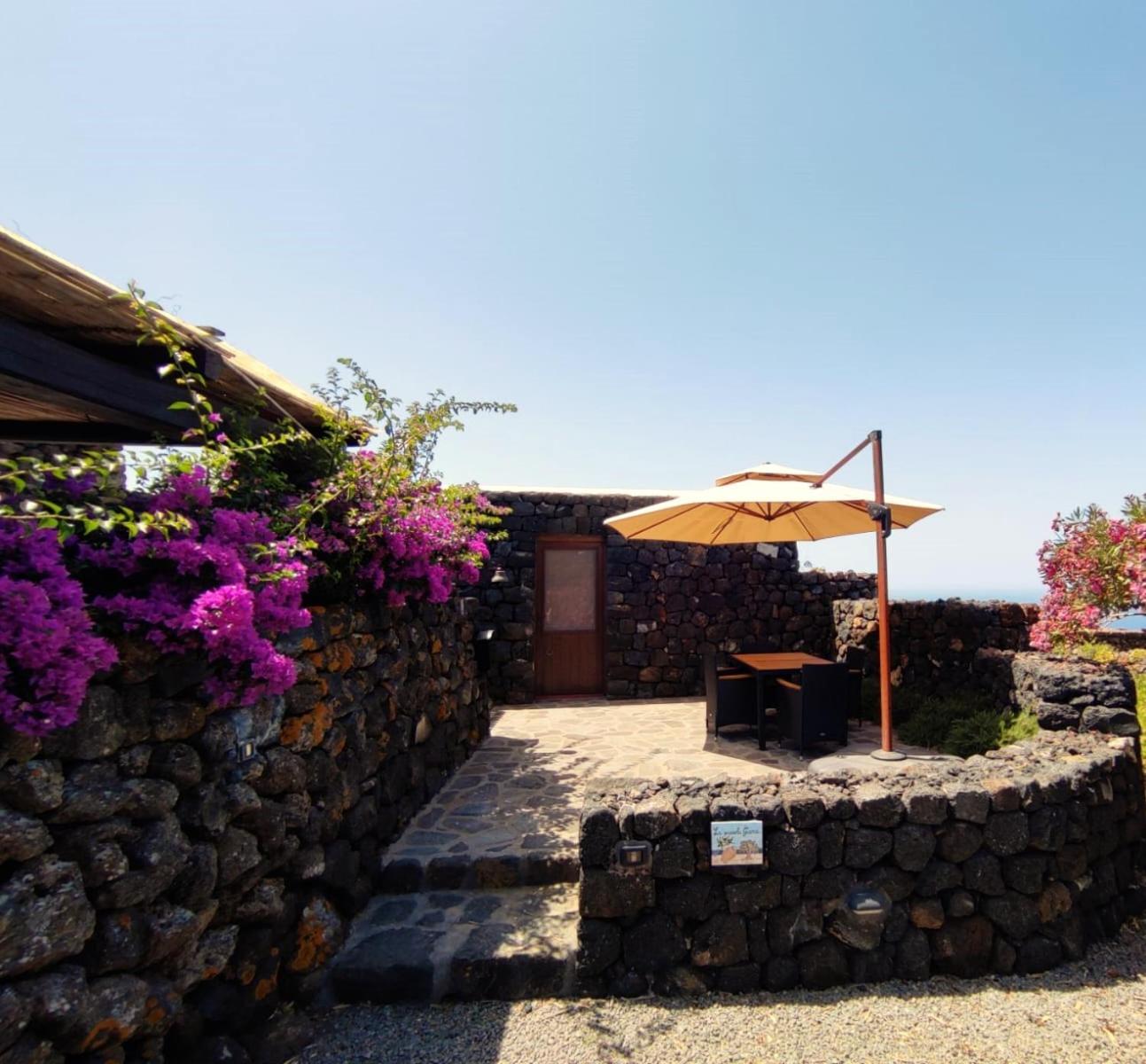 Dammuso - La Piccola Giara - Villa Pantelleria Dış mekan fotoğraf